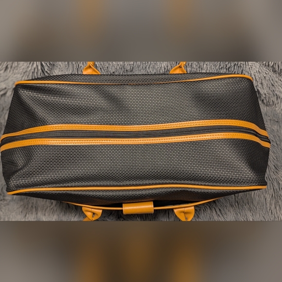 Authentic Vintage YSL Boston Bag - Picture 3 of 12